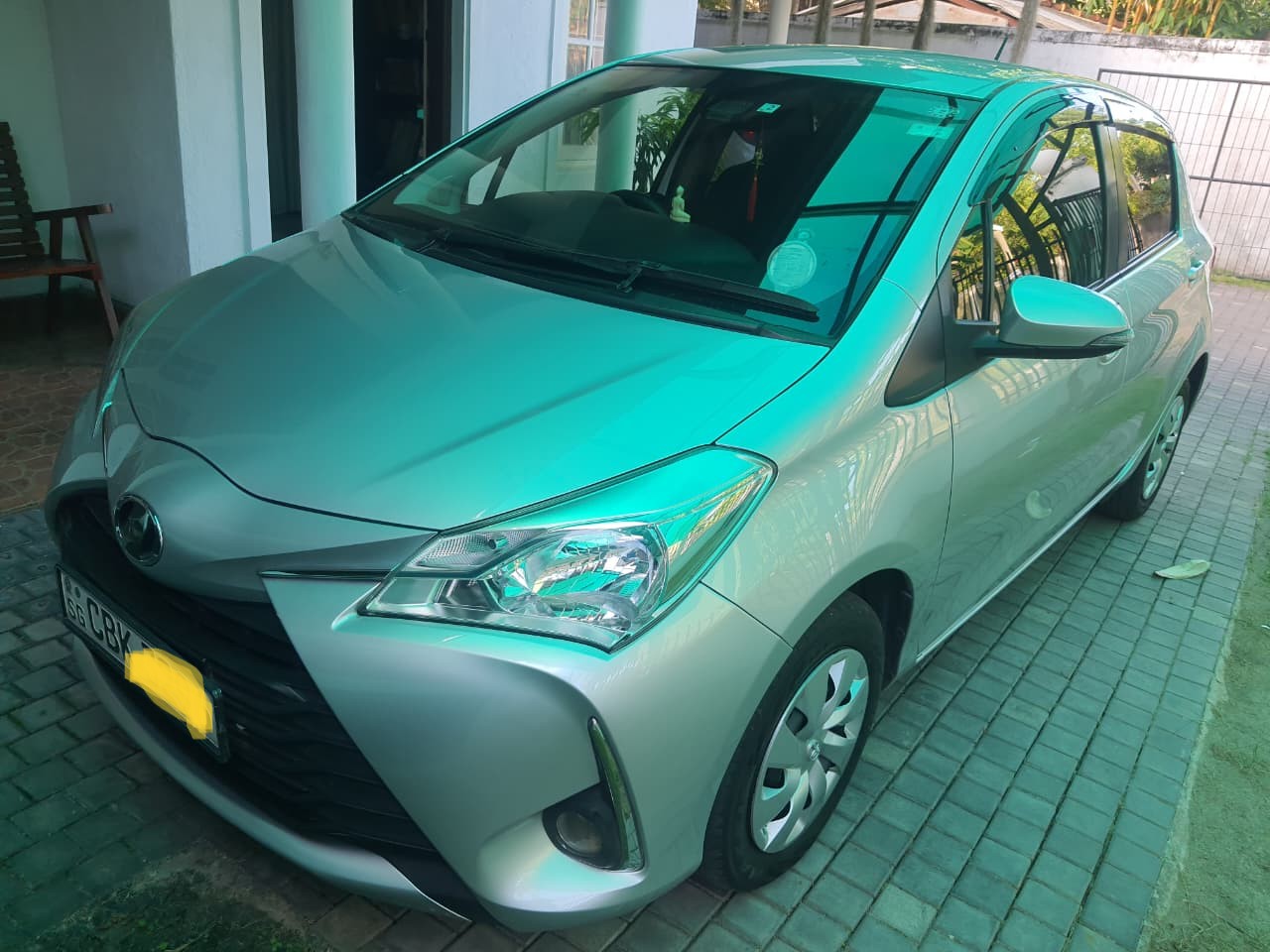 Toyota Vitz 2018 - பயன்படுத்தப்பட்டது கார் sale in Sri Lanka - patpat.lk