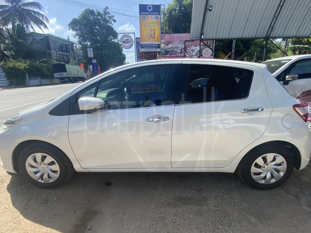 Toyota Vitz 2018 - பயன்படுத்தப்பட்டது கார் sale in Sri Lanka - patpat.lk