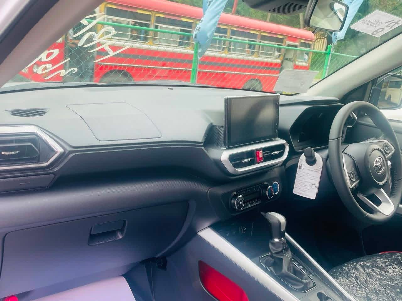 Toyota Raize 2026 - சான்றளிக்கப்பட்டது SUV sale in Sri Lanka - patpat.lk