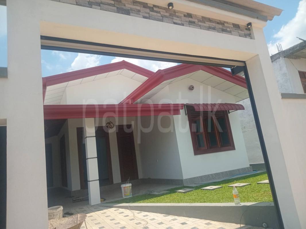 House for Sale in Homagama ads-image-1