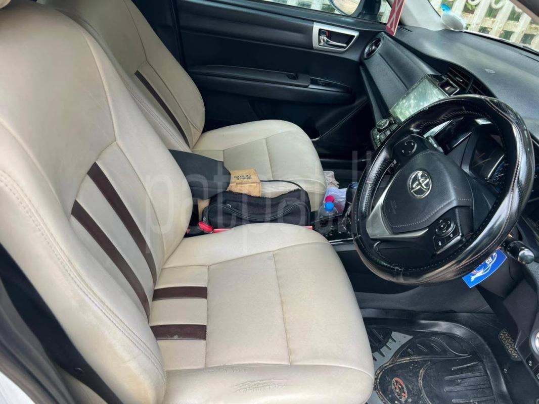 Toyota Axio 2015 - பயன்படுத்தப்பட்டது கார் sale in Sri Lanka - patpat.lk