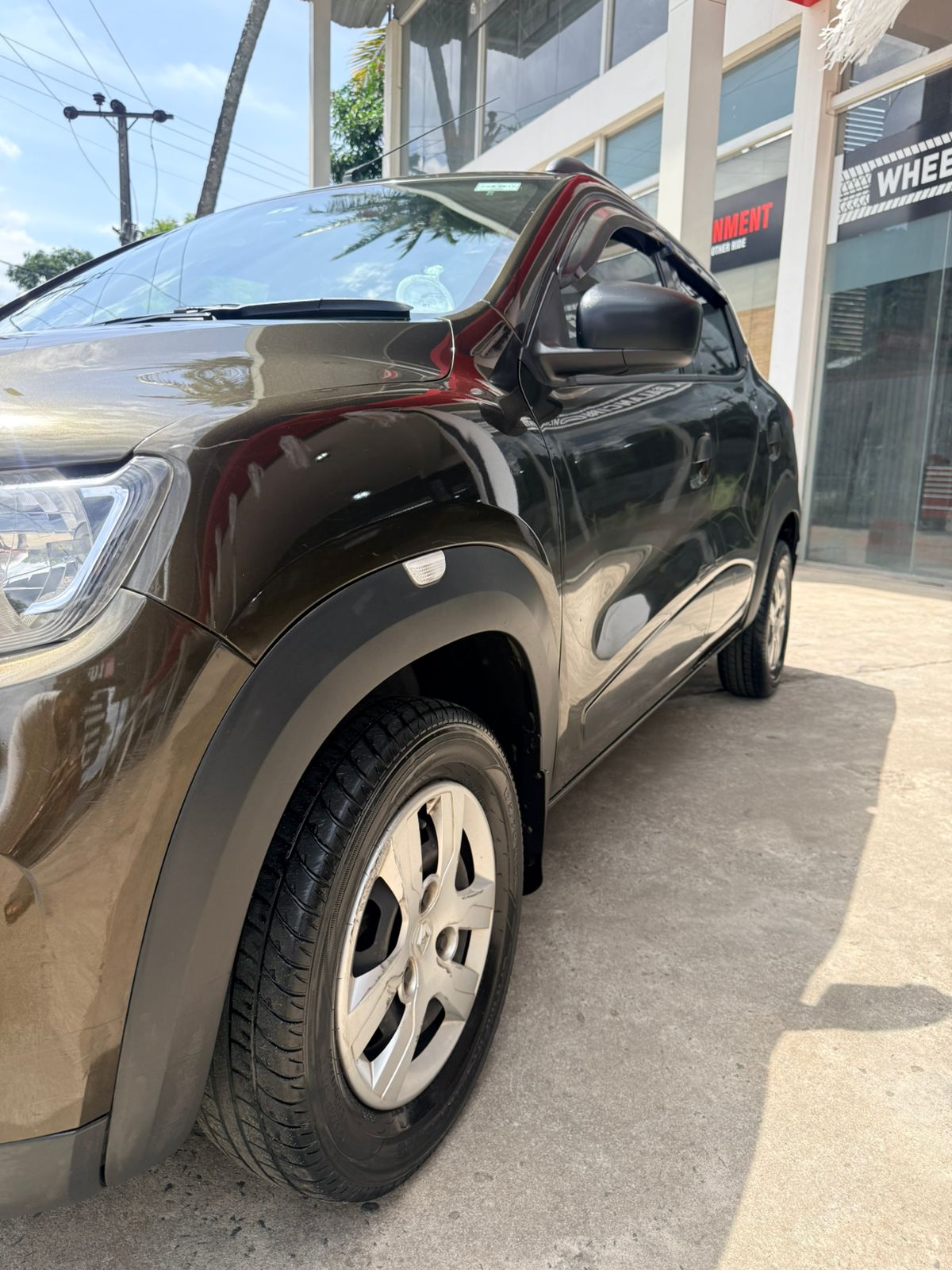 Renault KWID 2016 - භාවිතා කරන ලද කාර් sale in Sri Lanka - patpat.lk
