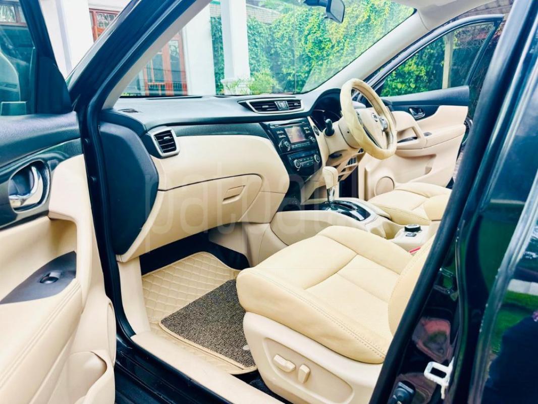 Nissan X Trail 2014 - பயன்படுத்தப்பட்டது SUV sale in Sri Lanka - patpat.lk