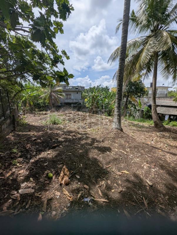 Residential Land for Sale in Kadawatha
