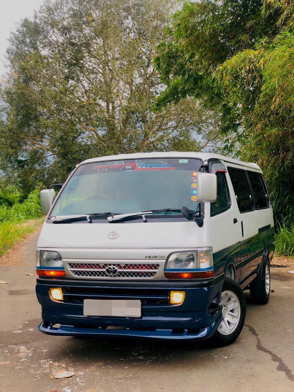 Toyota Hiace 1998 - භාවිතා කරන ලද වෑන් රථය sale in Sri Lanka - patpat.lk