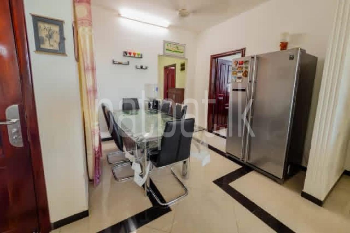 Furnished Apartment for Sale in Wellawatta (Colombo 06)