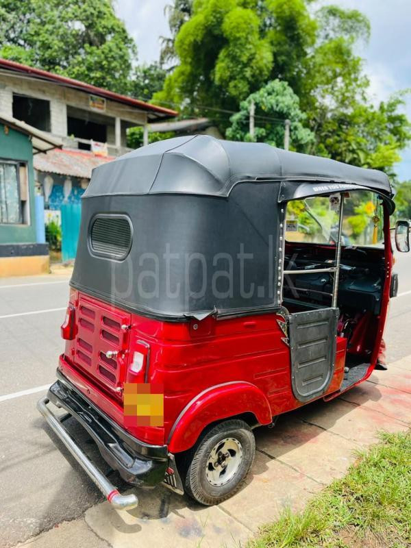 Bajaj 4 stroke 2015 - භාවිතා කරන ලද ත්‍රිරෝද රථය sale in Sri Lanka - patpat.lk
