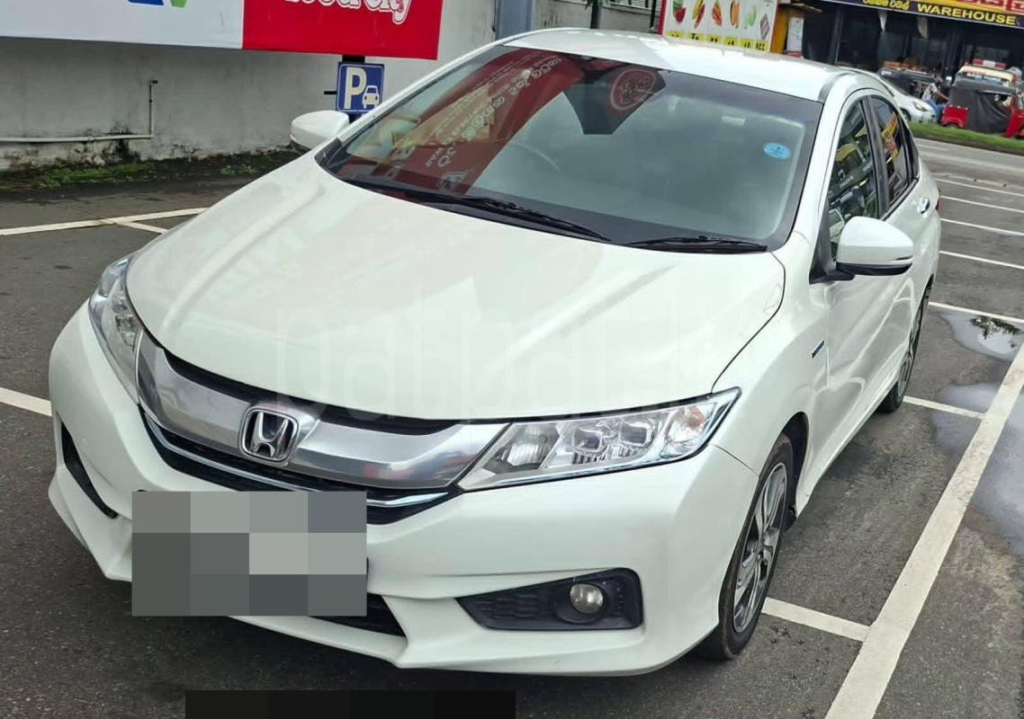 Honda Grace 2017 - Used Car sale in Sri Lanka - patpat.lk