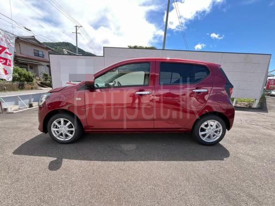 Advertisement image 6