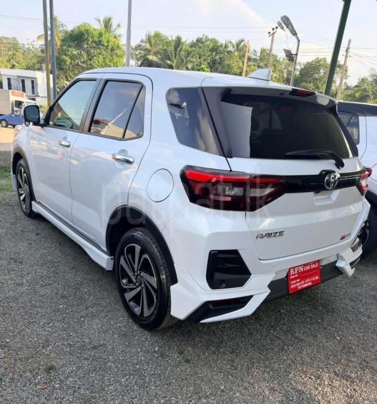 Advertisement image 4