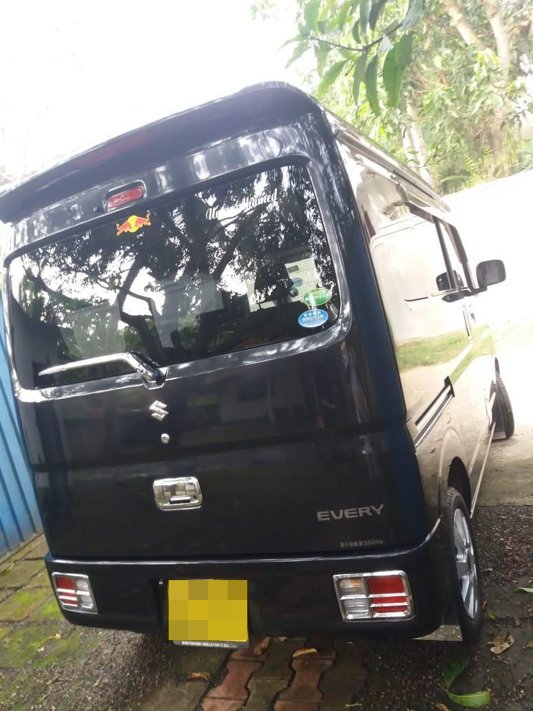 Advertisement image 4