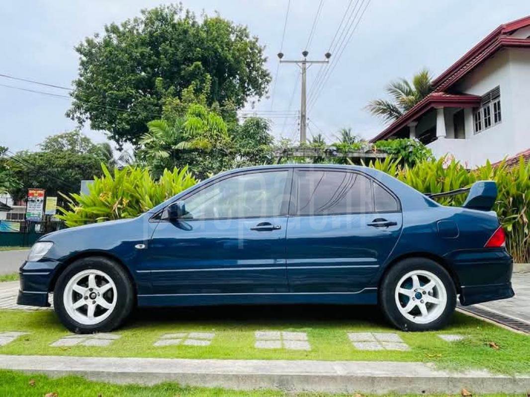 Advertisement image 5