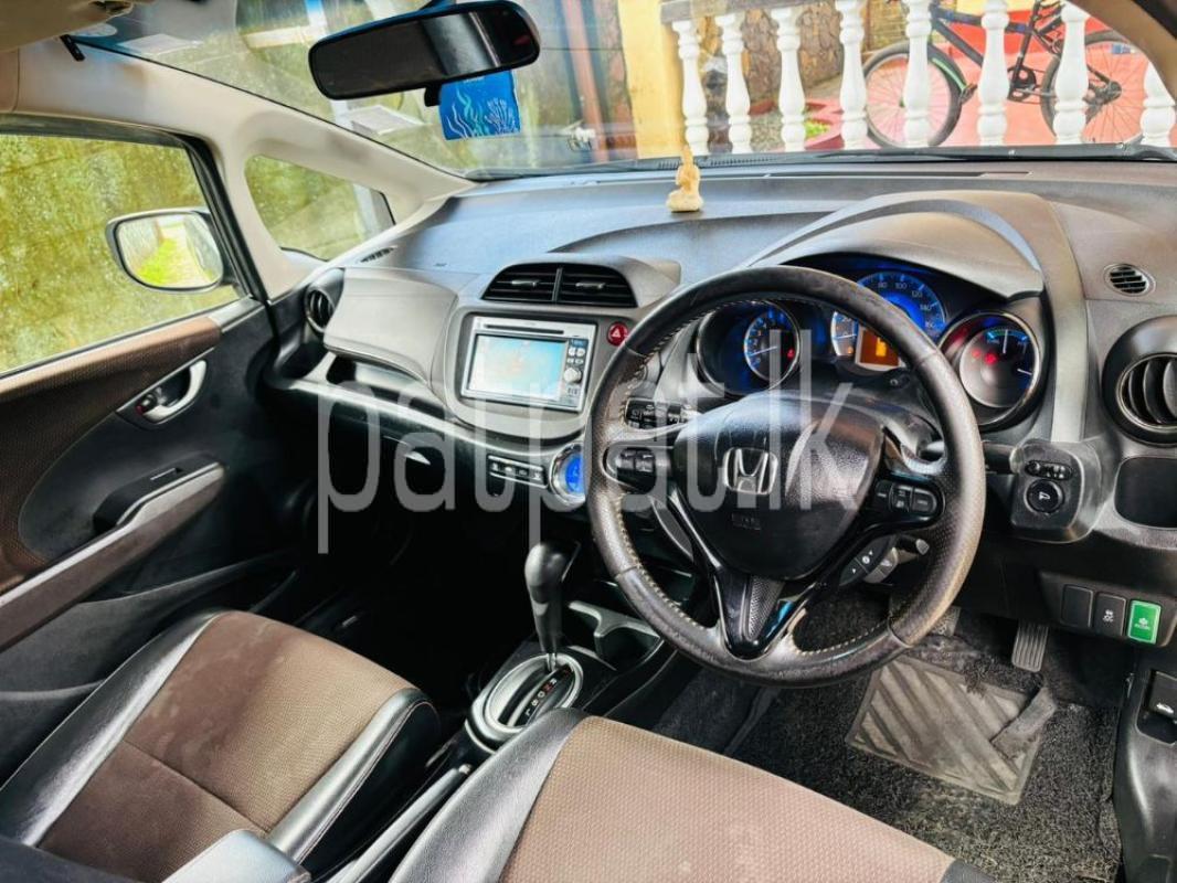 Advertisement image 5