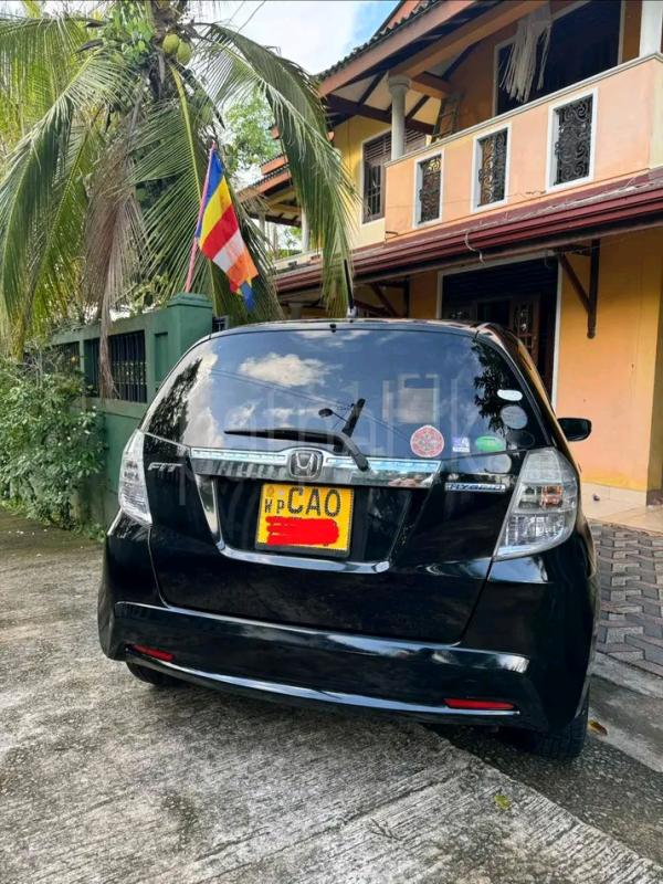 Honda Fit 2012 - பயன்படுத்தப்பட்டது கார் sale in Sri Lanka - patpat.lk