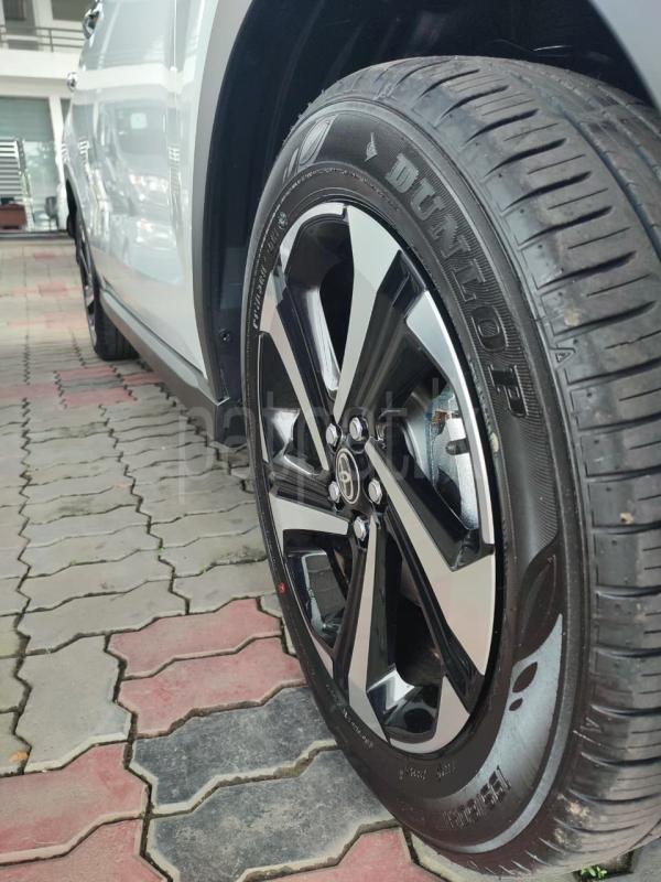 Advertisement image 6