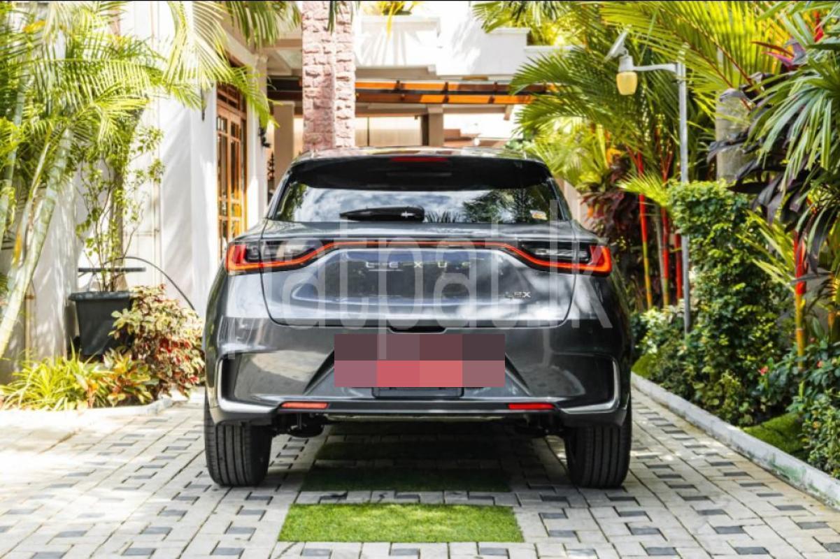 Advertisement image 4