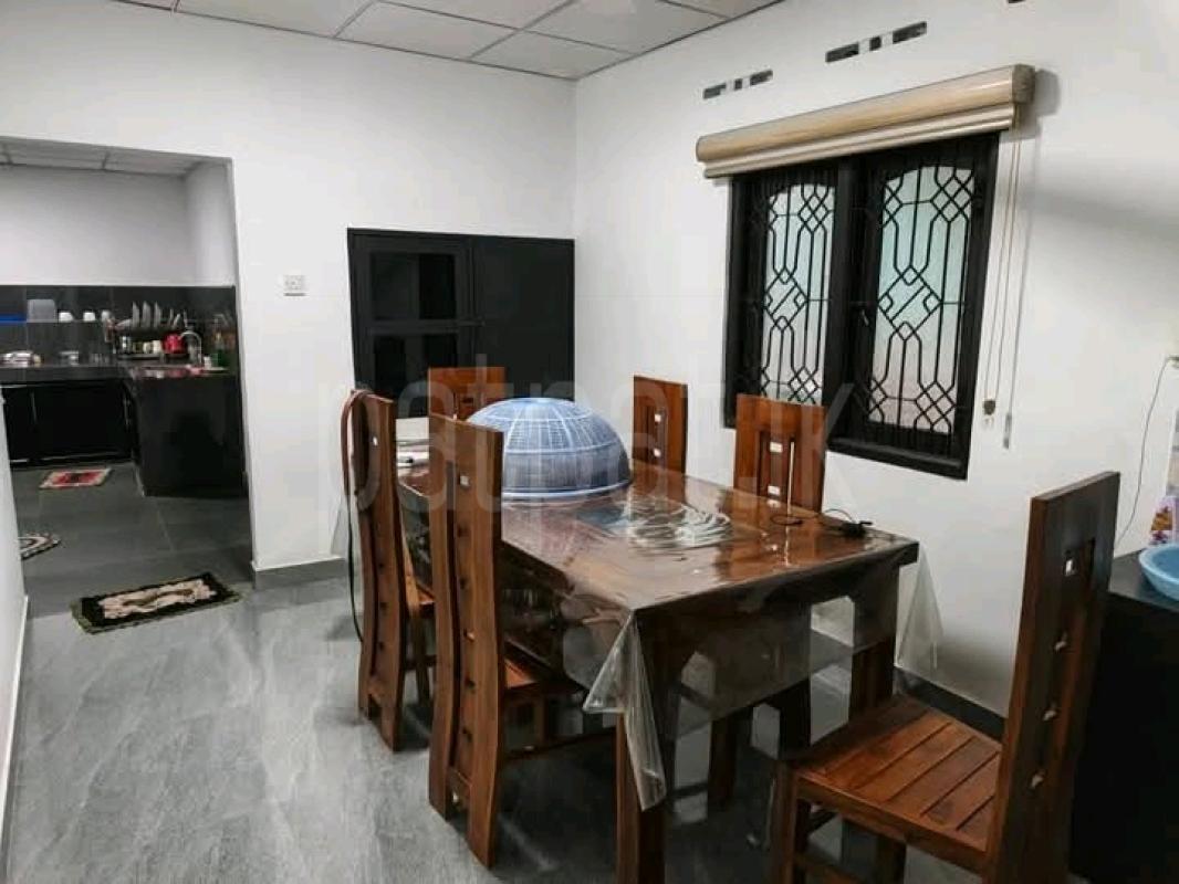 House for Sale in Nittambuwa