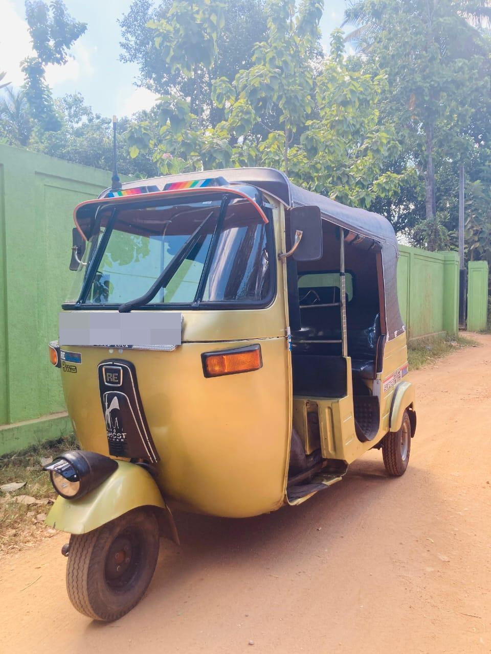 Bajaj 2 stroke 2006 - பயன்படுத்தப்பட்டது முச்சக்கர வண்டி sale in Sri Lanka - patpat.lk