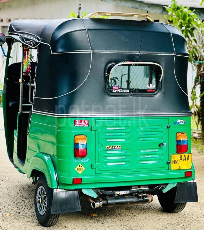 Advertisement image 6