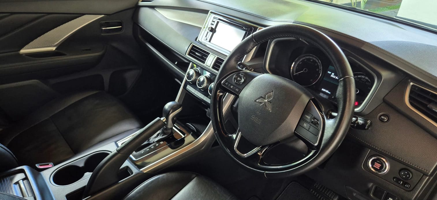 Mitsubishi Xpander 2018 - பயன்படுத்தப்பட்டது SUV sale in Sri Lanka - patpat.lk