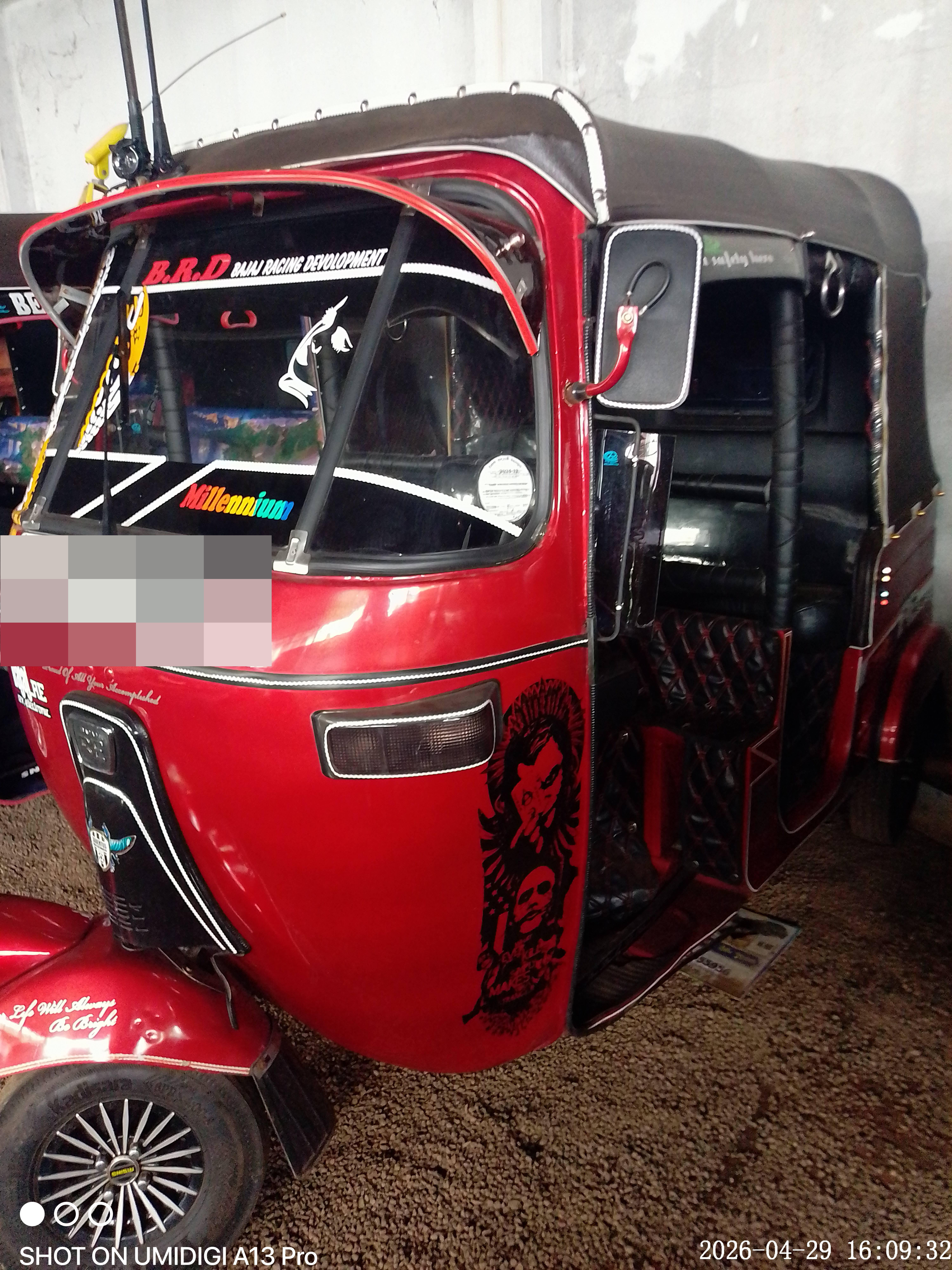 Bajaj Three Wheel 2004 - பயன்படுத்தப்பட்டது முச்சக்கர வண்டி sale in Sri Lanka - patpat.lk