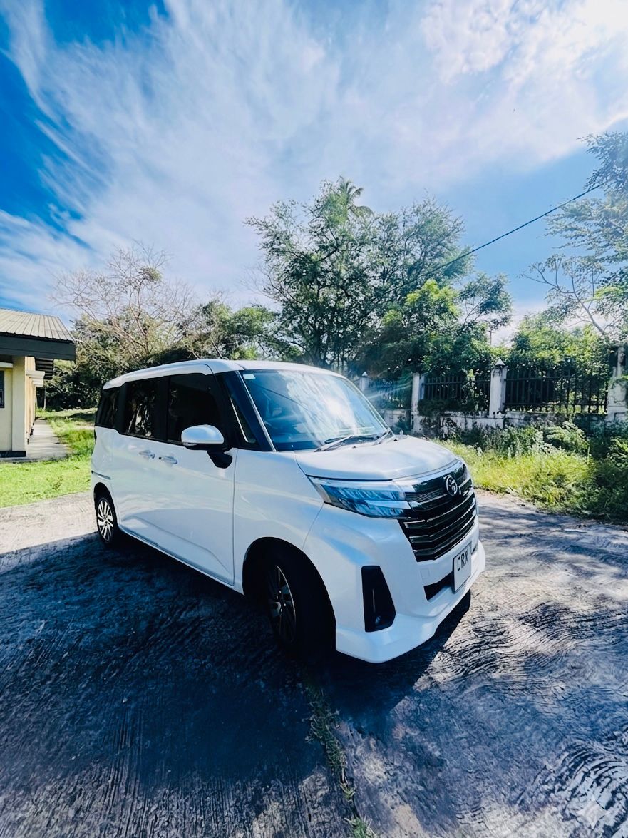 Toyota Roomy 2023 - Used Van sale in Sri Lanka - patpat.lk