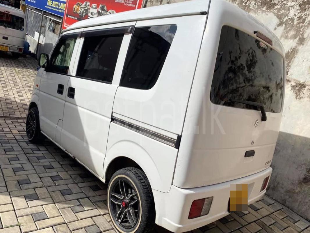 Advertisement image 2