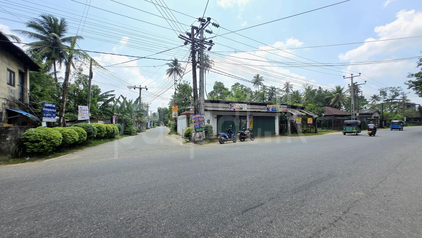 Advertisement image 1