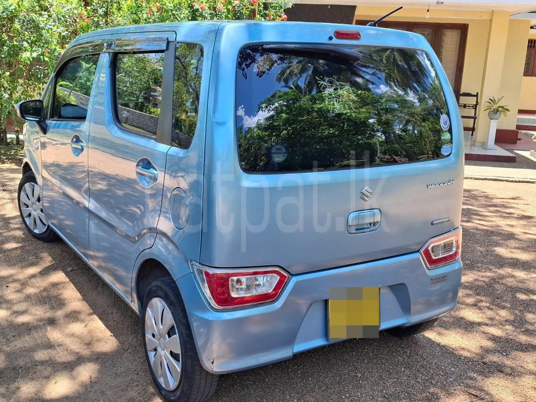 Suzuki Wagon R 2017 - பயன்படுத்தப்பட்டது கார் sale in Sri Lanka - patpat.lk