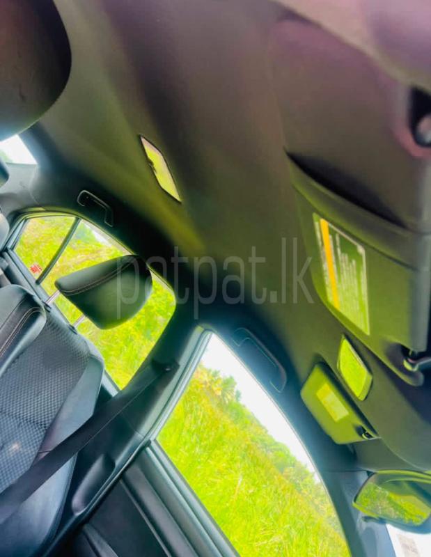 Toyota Axio 2016 - Used Car sale in Sri Lanka - patpat.lk