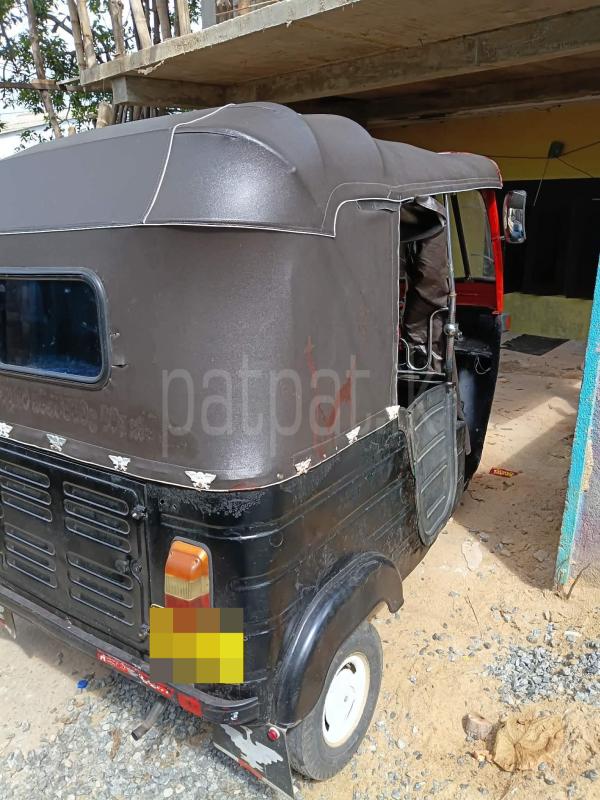 Bajaj 2 stroke 2001 - භාවිතා කරන ලද ත්‍රිරෝද රථය sale in Sri Lanka - patpat.lk