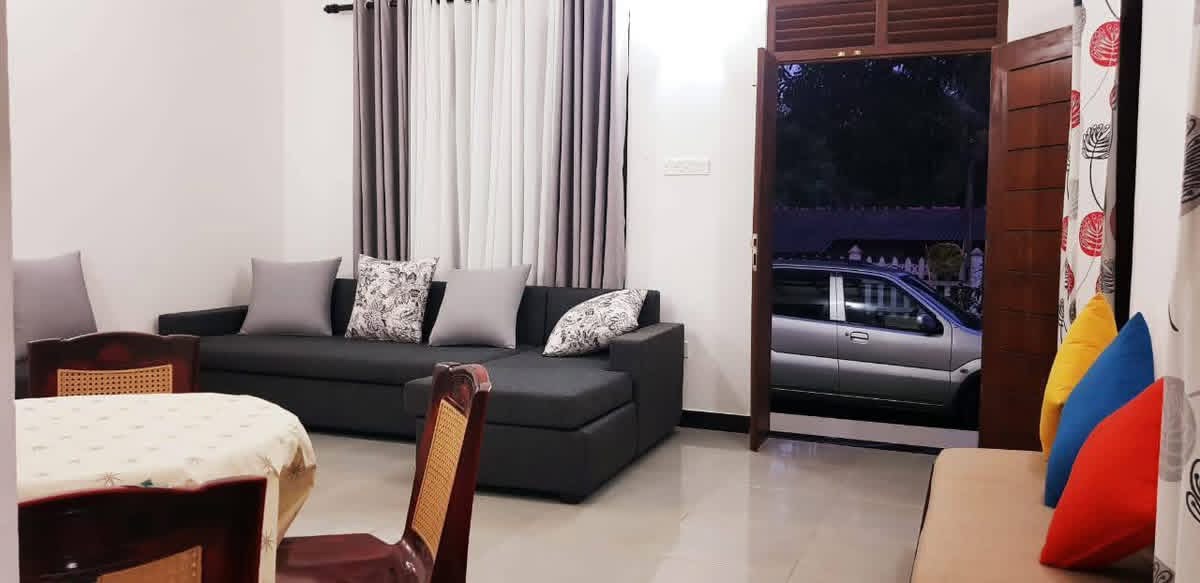 House for Sale in Athurugiriya