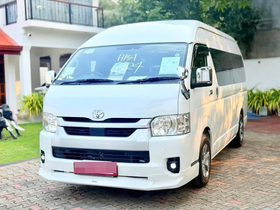 Toyota Hiace 2024 - Brand New Van sale in Sri Lanka - patpat.lk