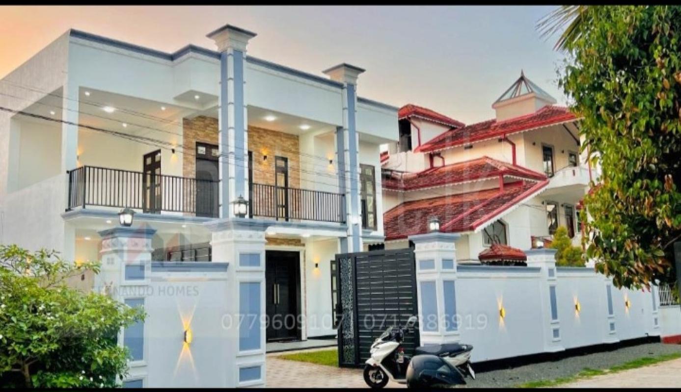House for Sale in Negombo ads-image-1