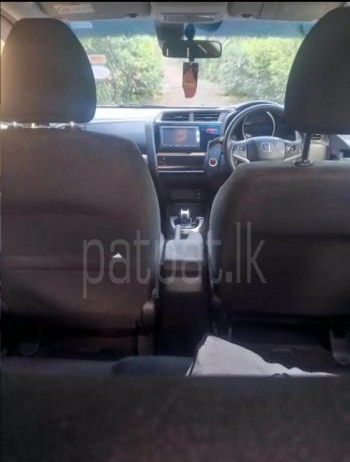 Honda Fit 2014 - பயன்படுத்தப்பட்டது கார் sale in Sri Lanka - patpat.lk