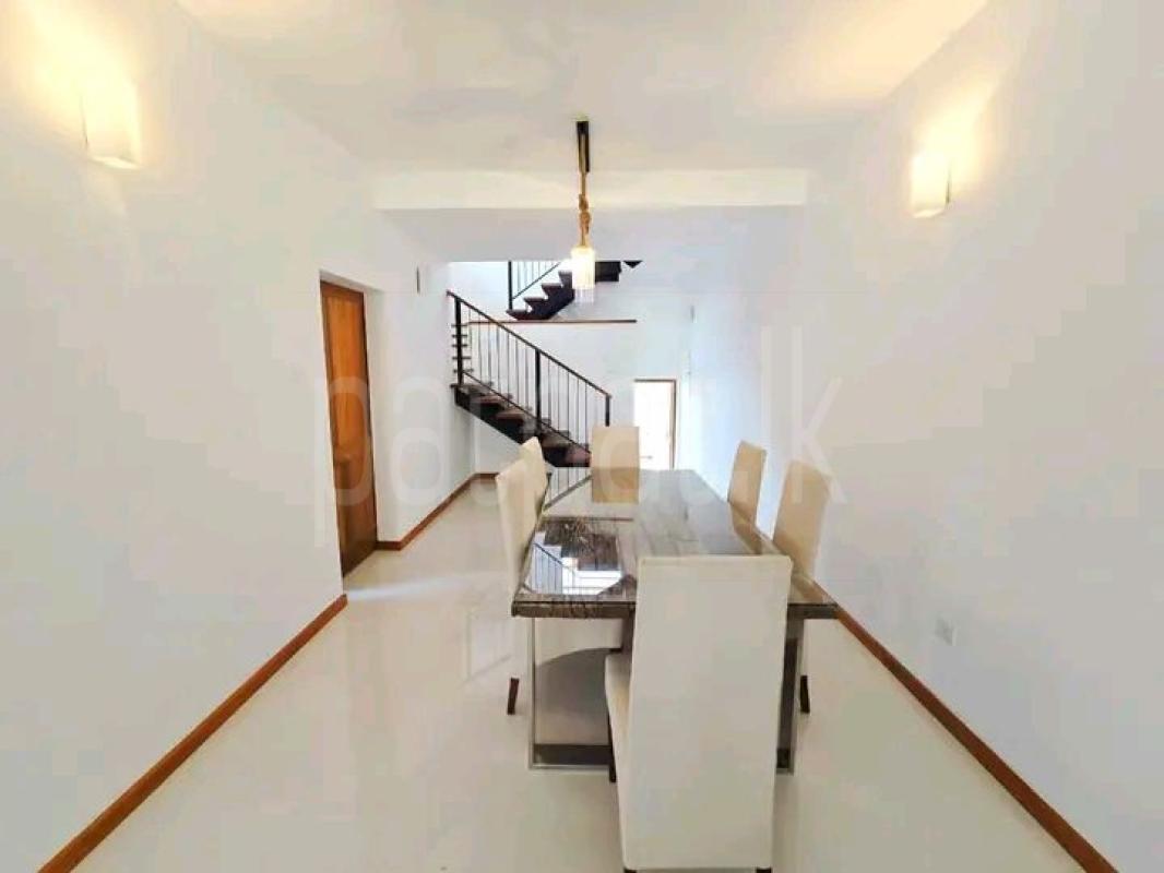 House for Sale in Pelawatta