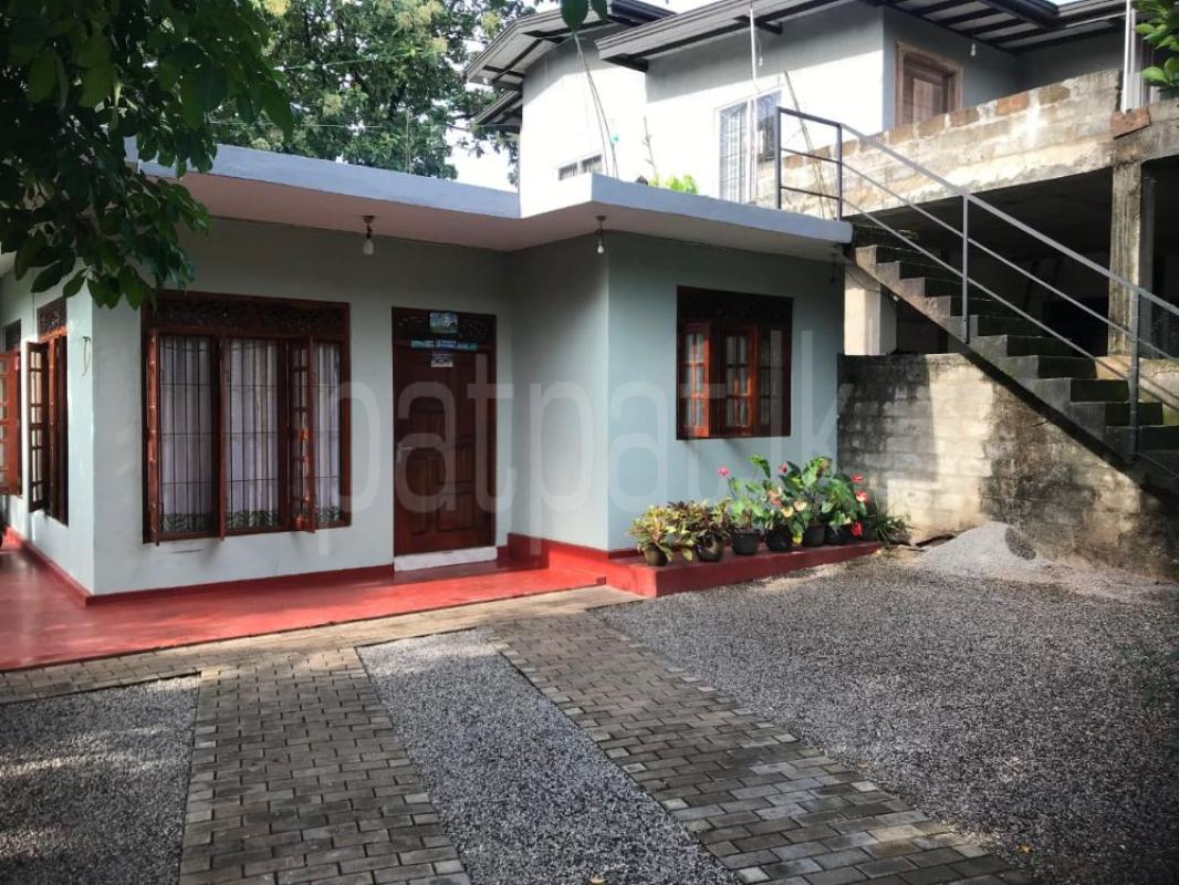 House for Sale in Kaduwela ads-image-1