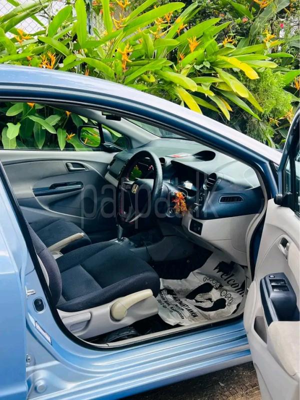 Honda Insight 2009 - பயன்படுத்தப்பட்டது கார் sale in Sri Lanka - patpat.lk