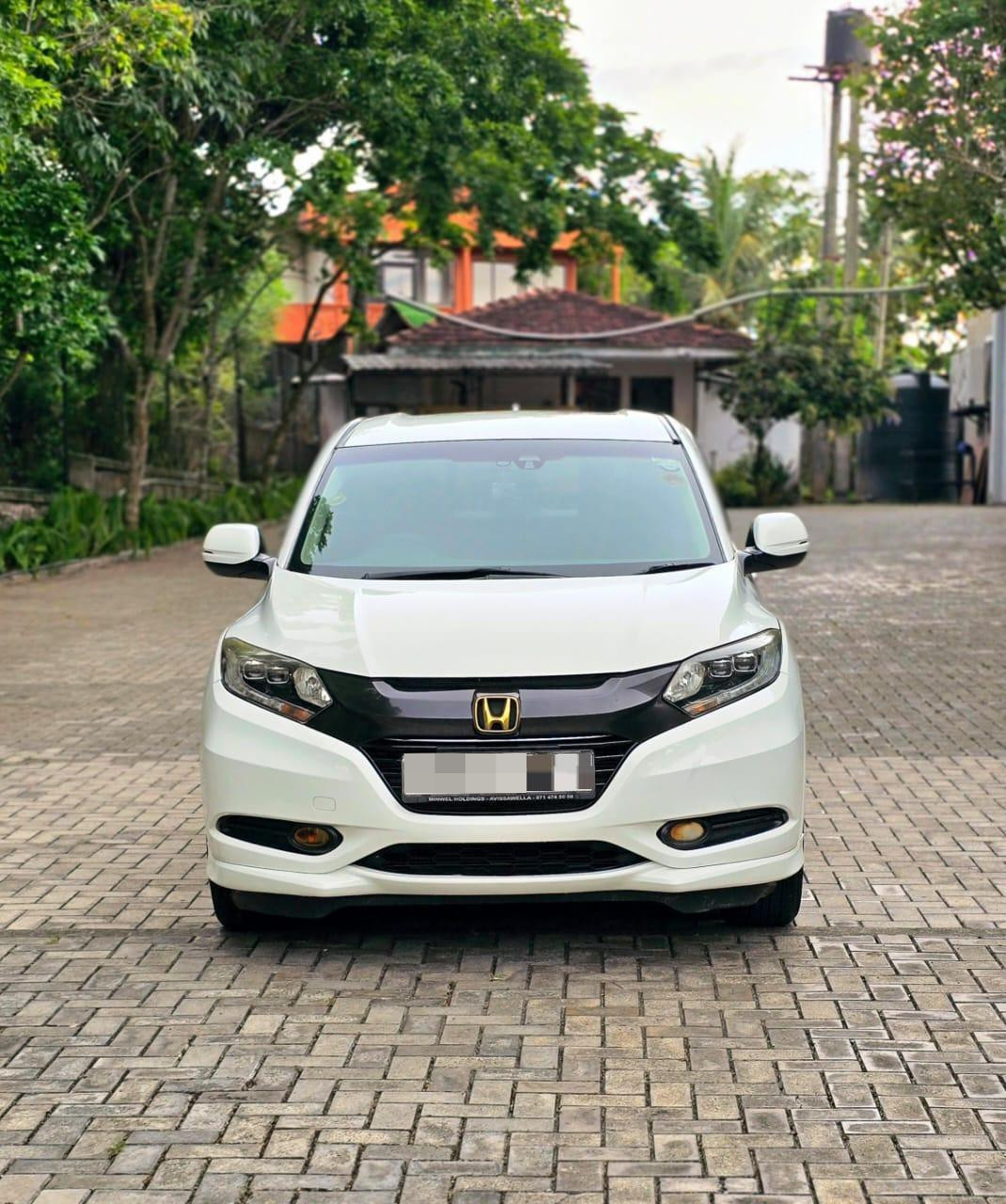 Honda Vezel 2014 ads-image-1