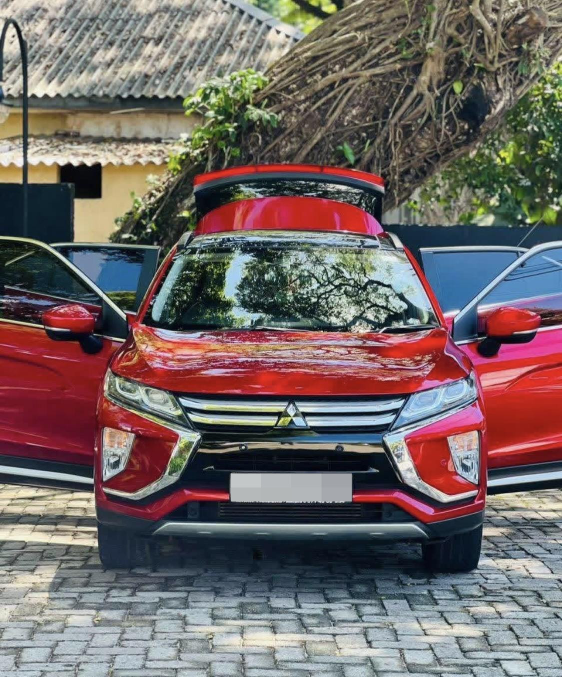 Mitsubishi Eclipse 2019 - භාවිතා කරන ලද SUV රථය sale in Sri Lanka - patpat.lk