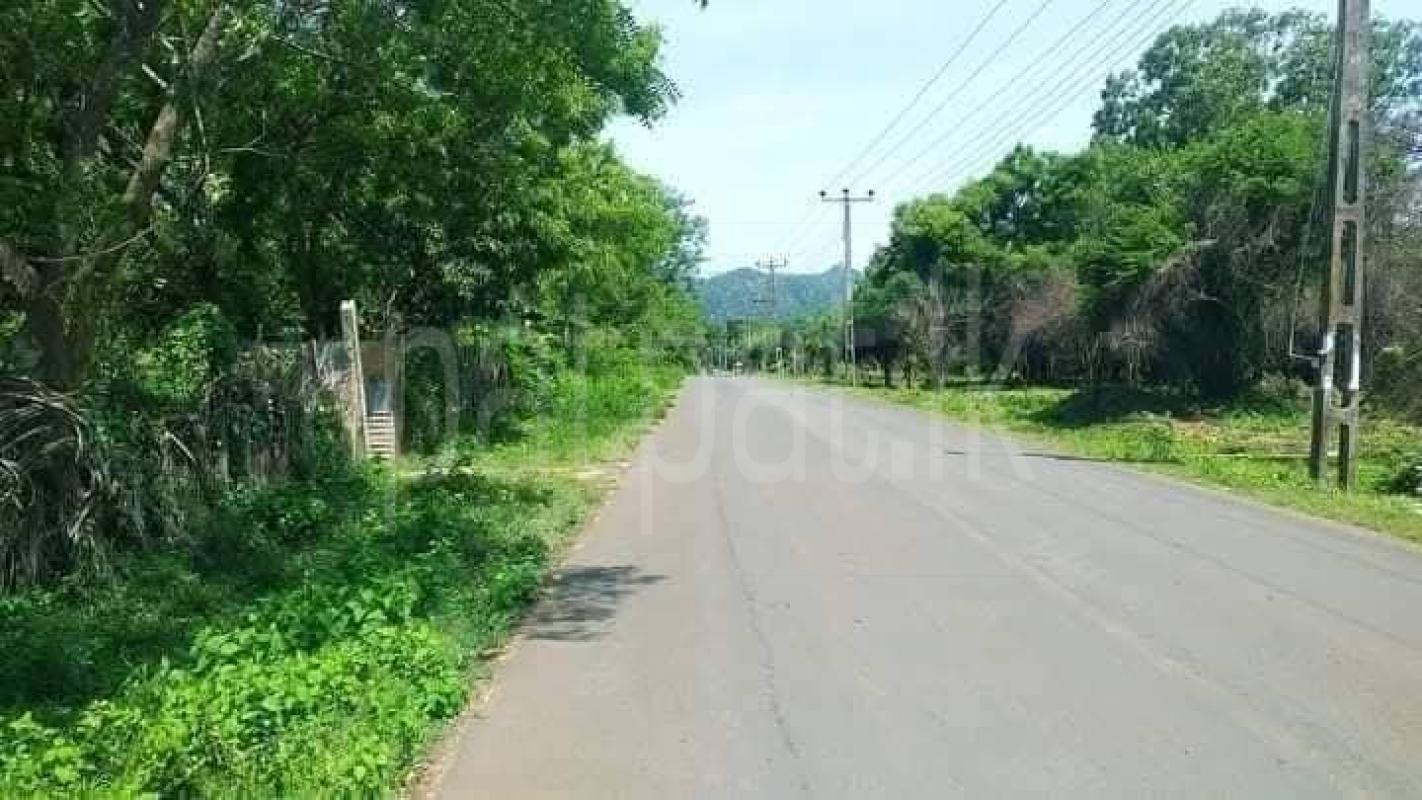Residential Land for Sale in Kataragama