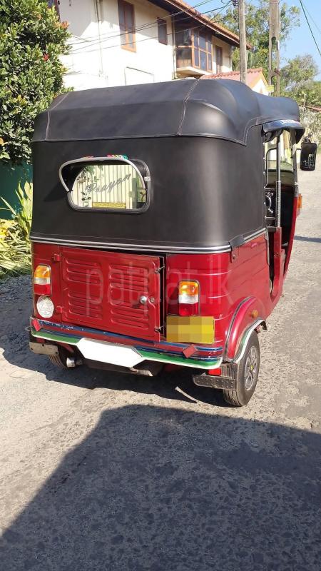 Bajaj 4 stroke 2011 - பயன்படுத்தப்பட்டது முச்சக்கர வண்டி sale in Sri Lanka - patpat.lk