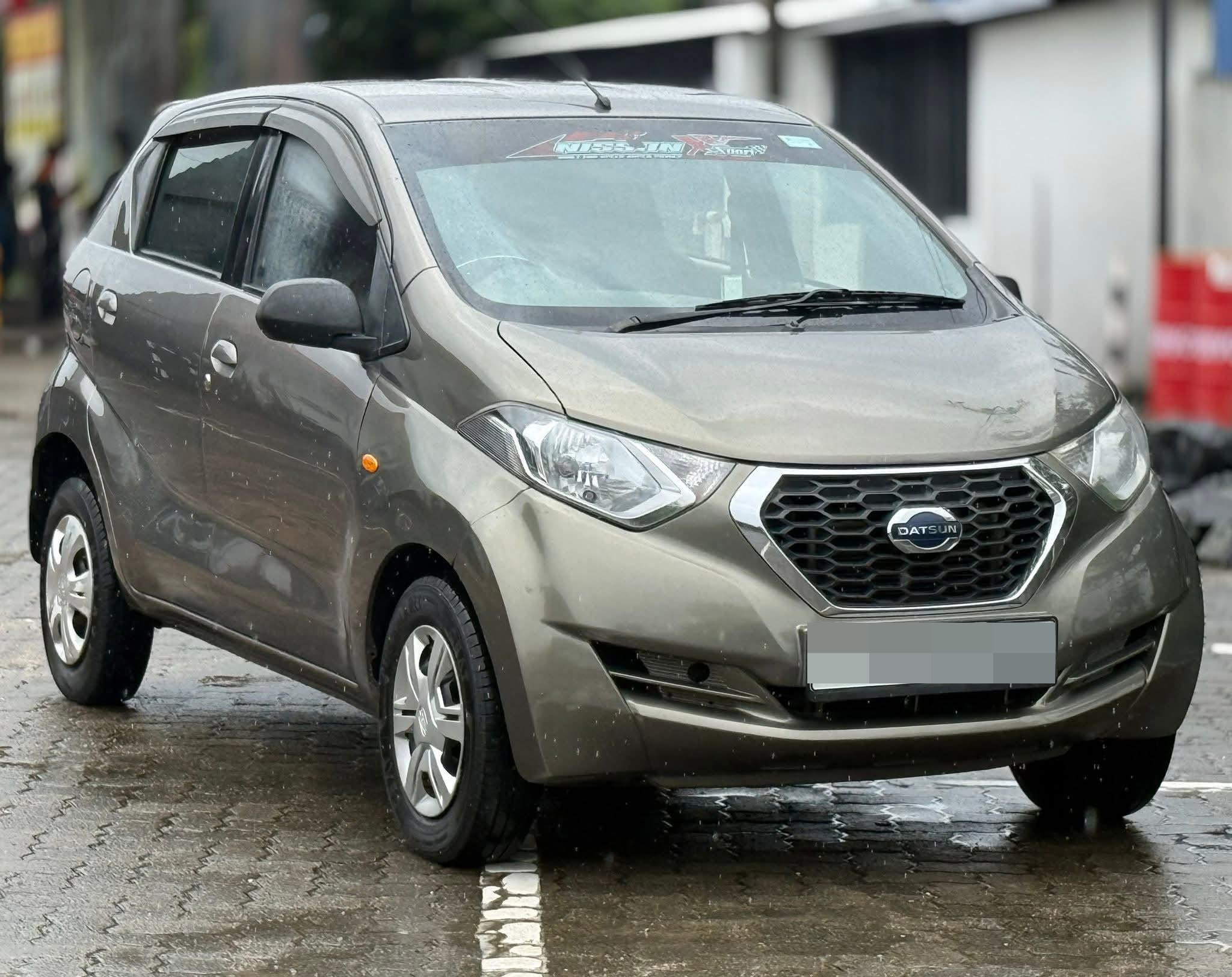 Datsun Redi Go 2016 - பயன்படுத்தப்பட்டது கார் sale in Sri Lanka - patpat.lk