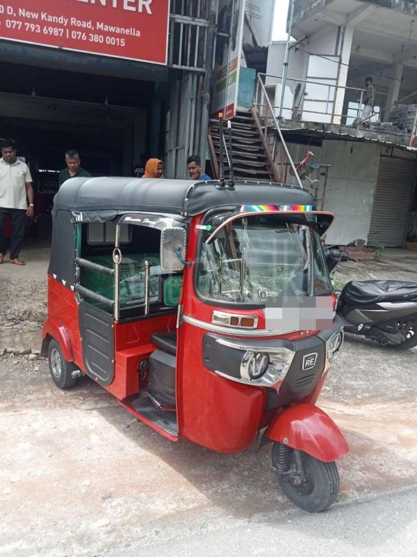 Bajaj 4 stroke 2019 - භාවිතා කරන ලද ත්‍රිරෝද රථය sale in Sri Lanka - patpat.lk