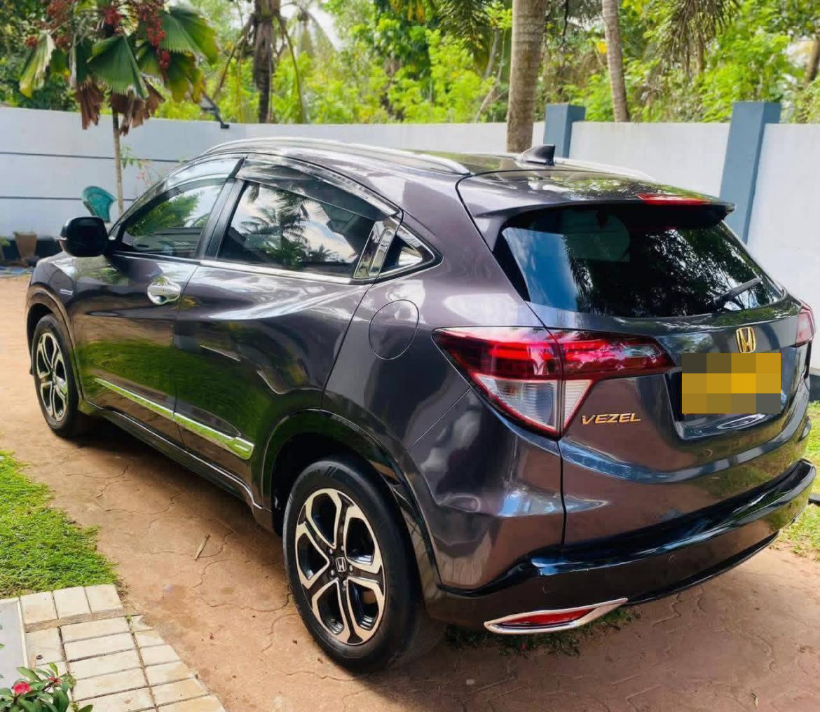 Honda Vezel 2014 - பயன்படுத்தப்பட்டது SUV sale in Sri Lanka - patpat.lk