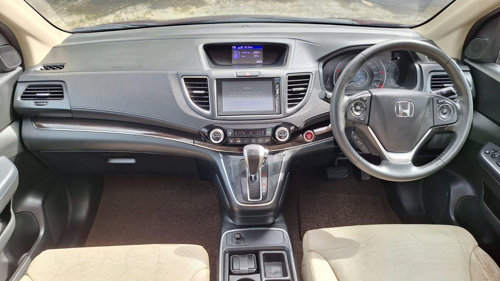 Honda CRV 2015 - பயன்படுத்தப்பட்டது SUV sale in Sri Lanka - patpat.lk