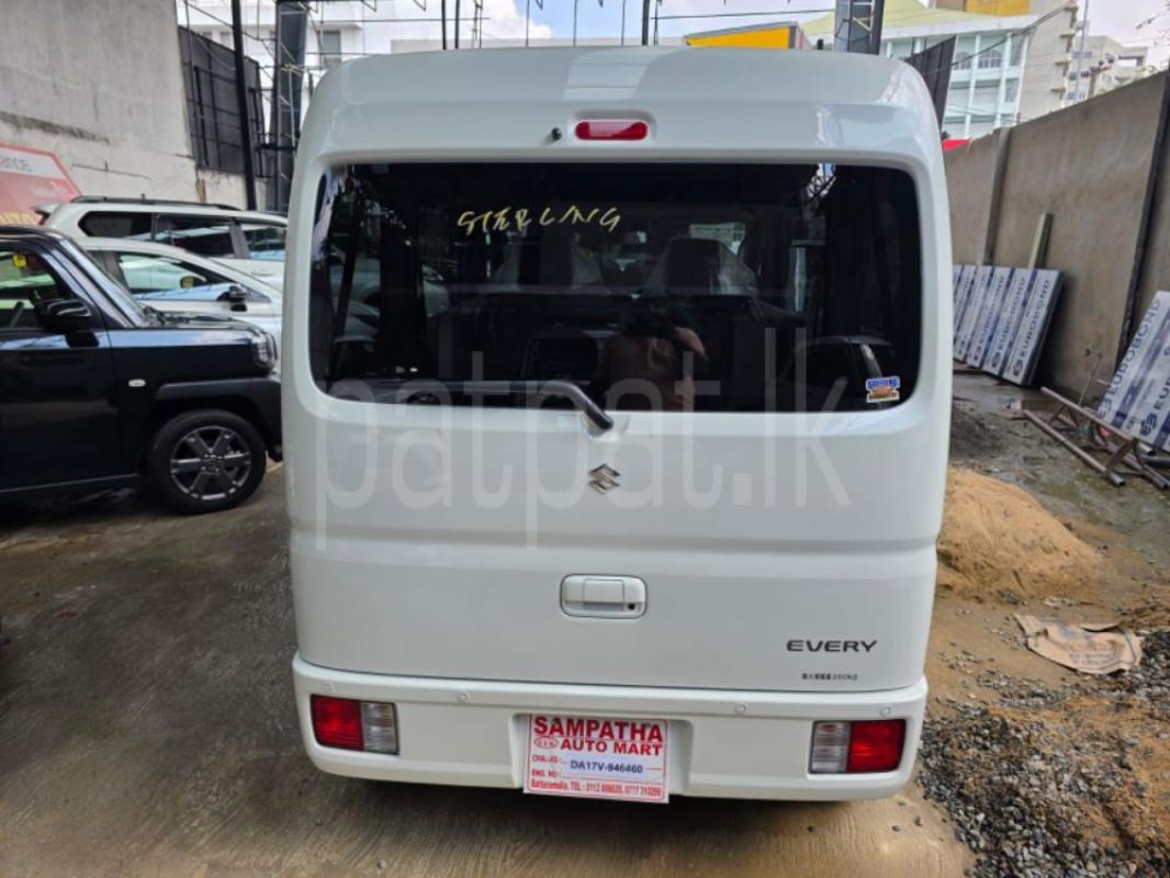 Advertisement image 5