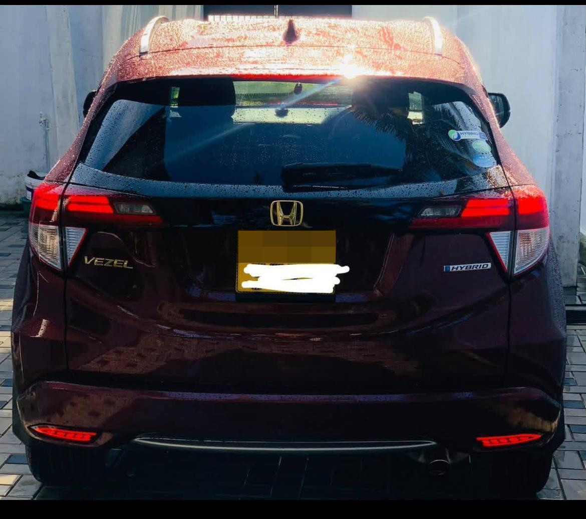Honda Vezel 2014 - பயன்படுத்தப்பட்டது SUV sale in Sri Lanka - patpat.lk