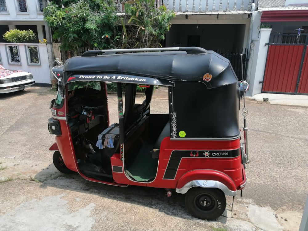 Bajaj Three Wheel 2014 - பயன்படுத்தப்பட்டது முச்சக்கர வண்டி sale in Sri Lanka - patpat.lk