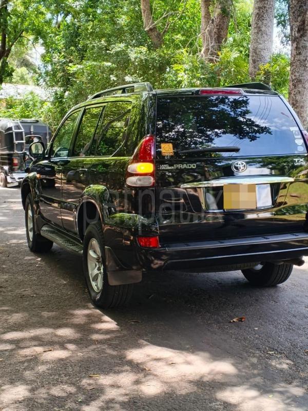 Toyota PRADO 2010 - Used SUV sale in Sri Lanka - patpat.lk